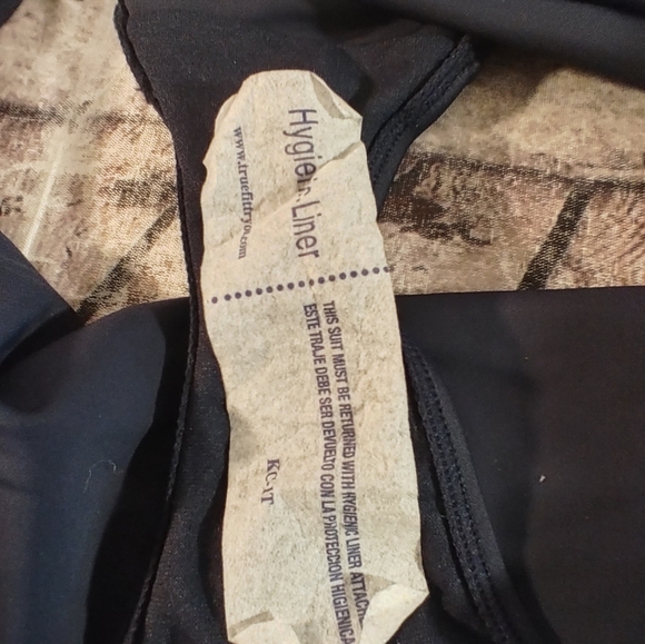 Athleta Skort Black NWT Shirred Band Swim Skort Chlorine Resistant Large - Picture 4 of 10